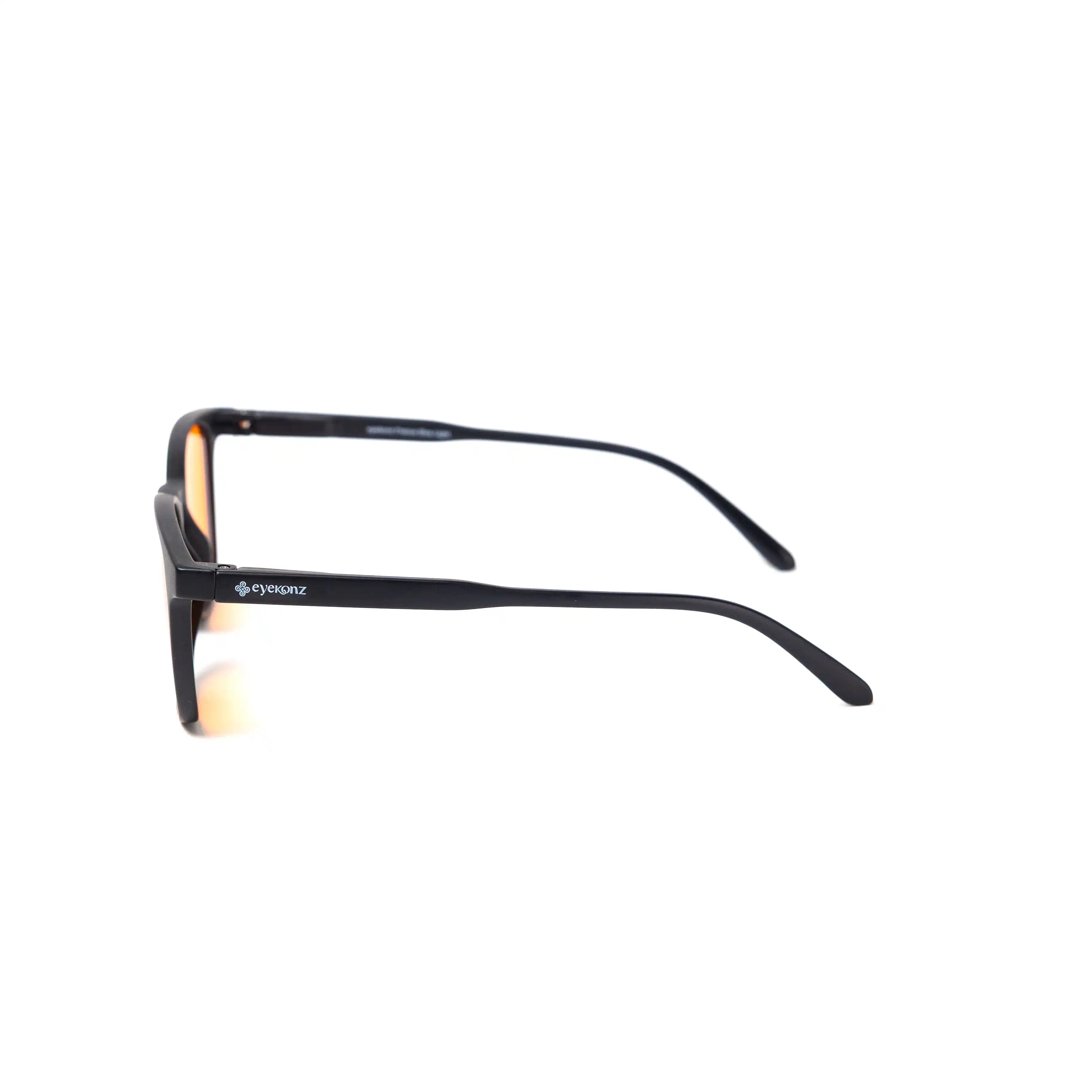 Ek1:  Black Frame – Orange Lens